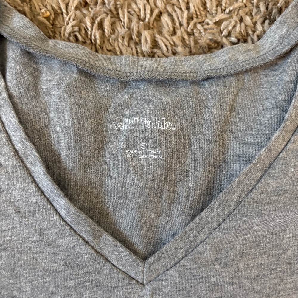 BUNDLE OF 2 Wild Fable black and grey crop tops #croptops - Picture 5 of 5